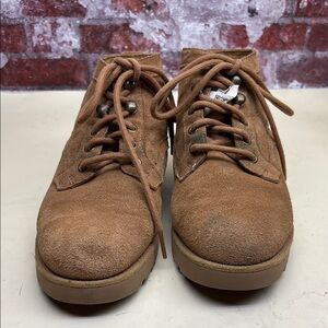 Men's Tan Suede Lace-Up Shoes box 23
